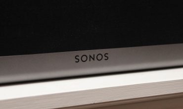 Sonos podría estar preparando un nuevo altavoz llamado S14 con control por voz