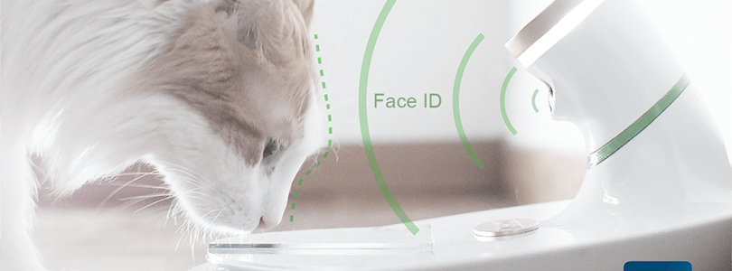 Mookkie: Un comedero para mascotas con reconocimiento facial y Google Assistant