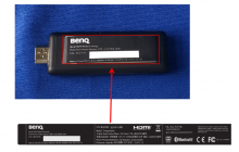 dongle HDMI de Benq para poner Android TV a los proyectores